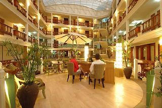 Sea Pearl Beach & Spa Patong Екстериор снимка